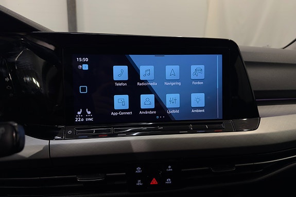 Volkswagen Golf Alltrack 14 of 25