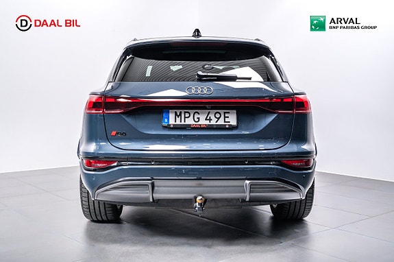 Audi Q6 e-tron 7 of 25