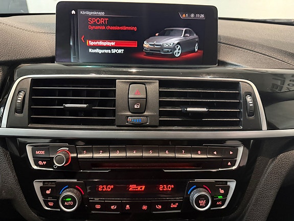 BMW 330e 13 of 17