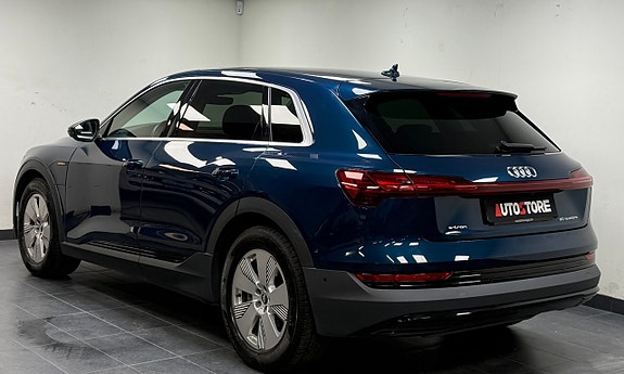 Audi E-Tron - 2