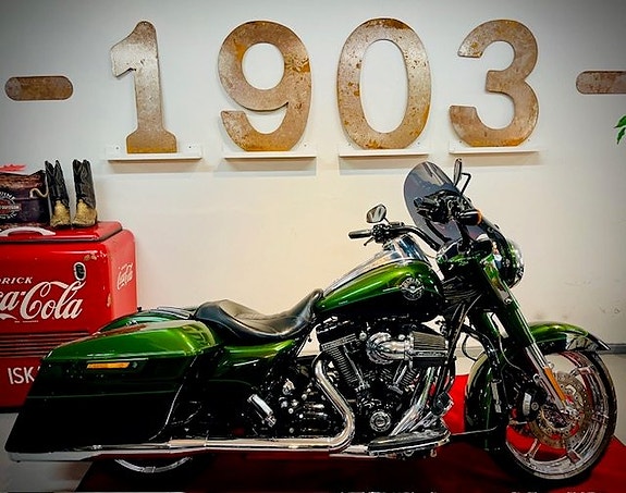 Harley-Davidson FLHRSE Road King CVO 110 i Toppskick!