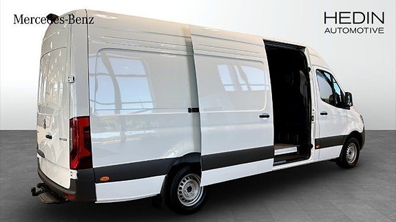 Mercedes-Benz Sprinter 412 2 of 9
