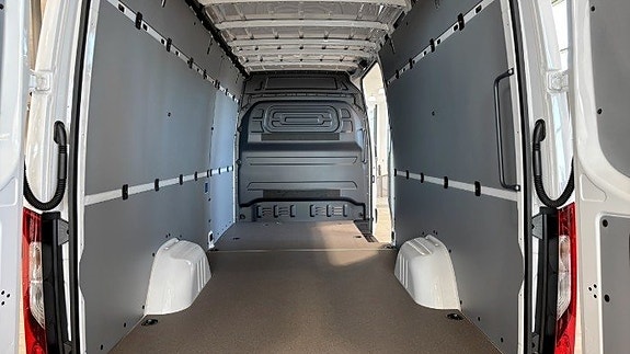 Mercedes-Benz Sprinter 412 6 of 9