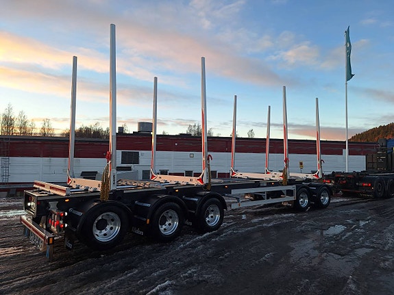 Timmervagn Kilafors Karlavagn  5-axlig nya låg byggda