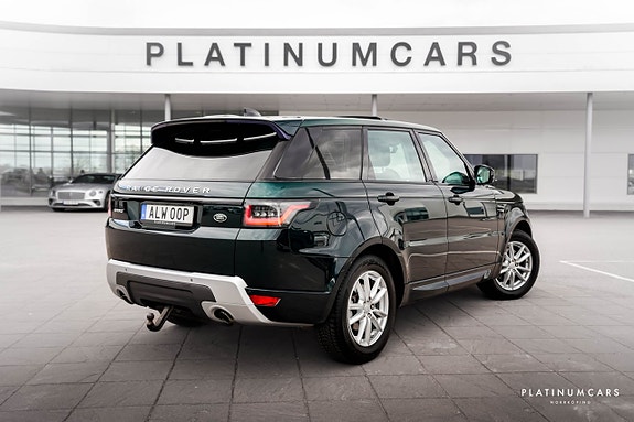 Land Rover Range Rover Sport 2 of 5