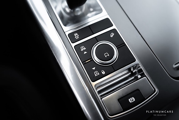 Land Rover Range Rover Sport 14 of 18