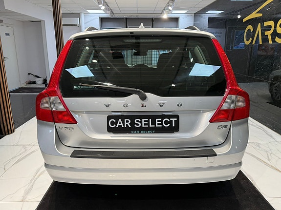Volvo V70 4 of 23