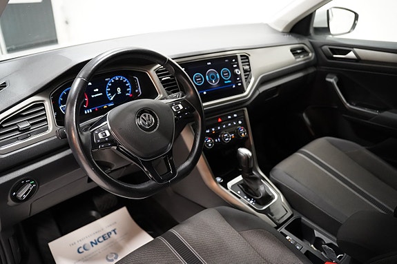 Volkswagen T-Roc 7 of 22