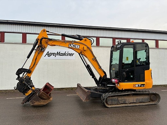JCB 67 C-1