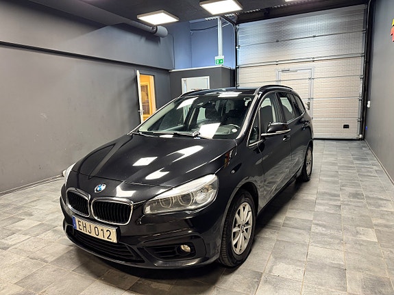 BMW 218 12 of 12