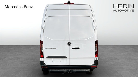 Mercedes-Benz Sprinter 412 7 of 12