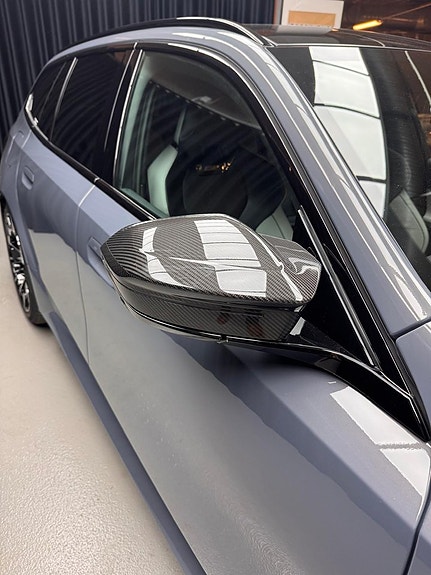 BMW M5 4 of 5