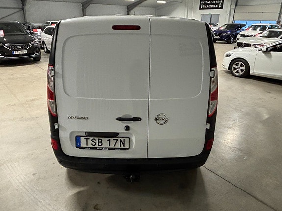 Nissan NV250 5 of 5