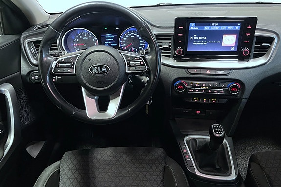 Kia Ceed 9 of 29