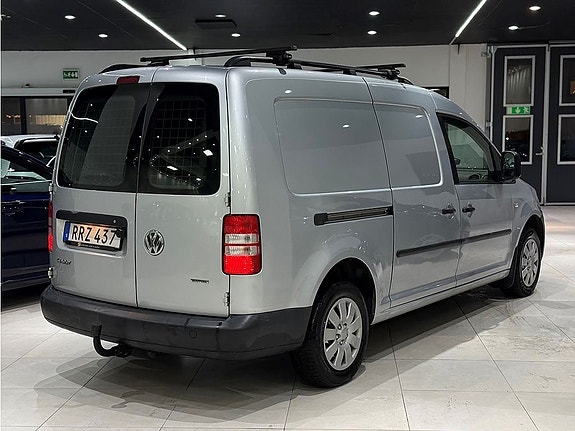 Volkswagen Caddy Maxi 3 of 5