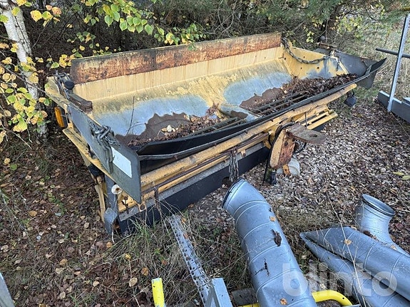 2 st Sandspridare och 1 st Sandaggregat