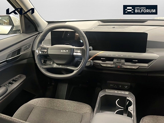 Kia EV5 7 of 15