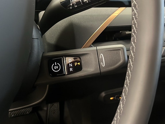 Kia EV5 11 of 15