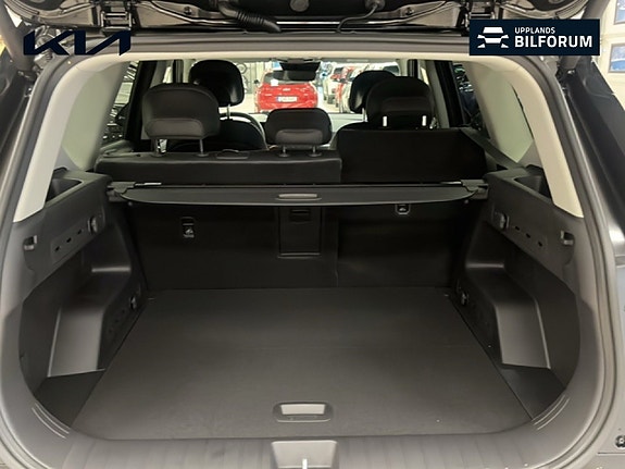 Kia EV5 13 of 17