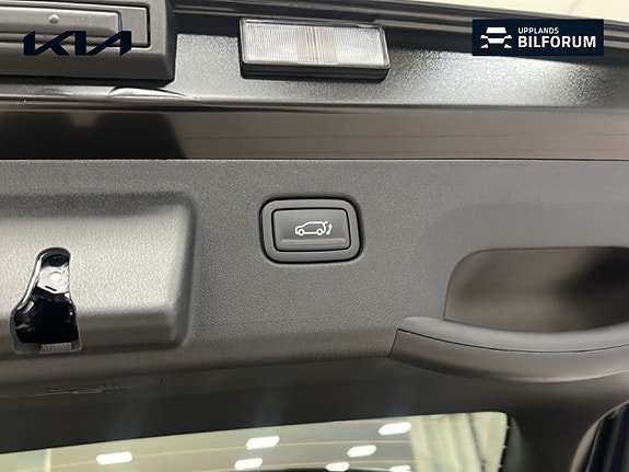 Kia EV5 14 of 17