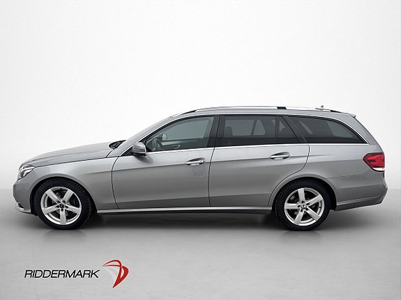 Mercedes-Benz E220 5 of 5