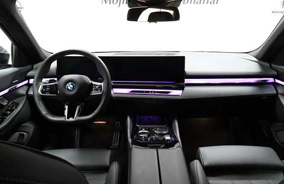 BMW 530e 3 of 27