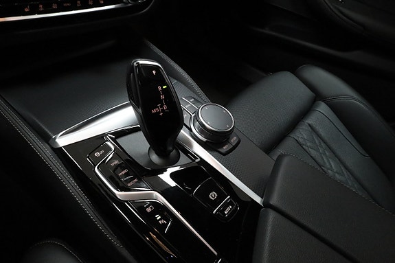 BMW 530e 26 of 27