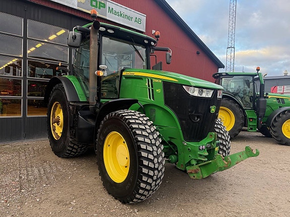John Deere 7290R