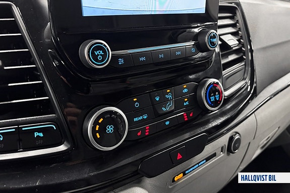 Ford Custom Tourneo 21 of 22