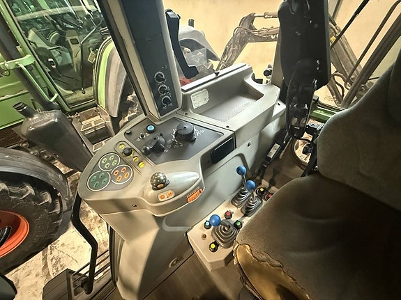 Fendt 312 Vario 12 of 13