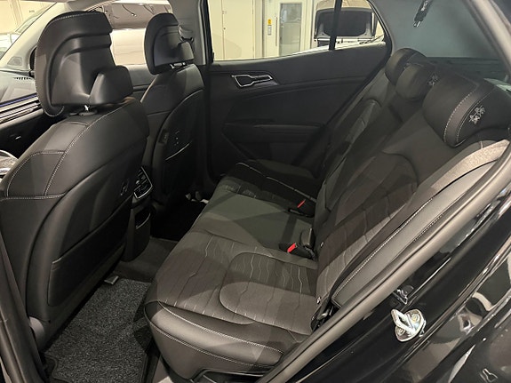 Kia Sportage 9 of 12