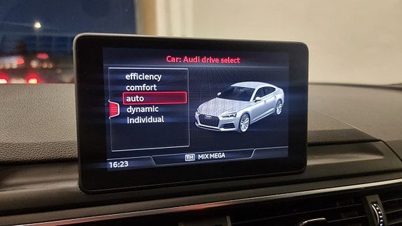 Audi A5 18 of 19