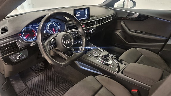 Audi A5 8 of 19