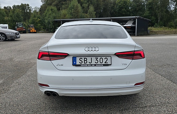 Audi A5 8 of 20