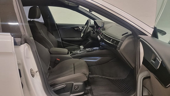 Audi A5 12 of 19