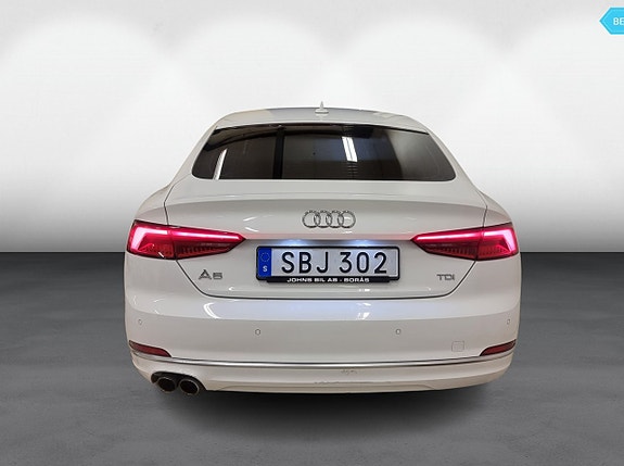 Audi A5 4 of 19