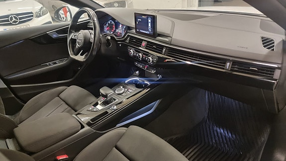Audi A5 10 of 19