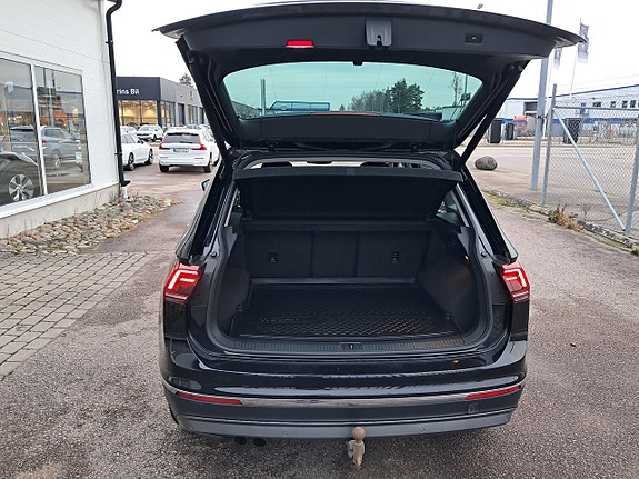 Volkswagen Tiguan 7 of 7