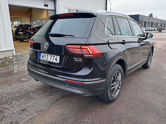 Volkswagen Tiguan 5 of 7