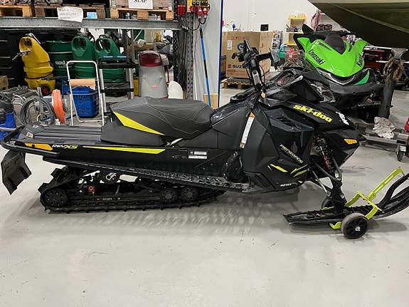 Ski-Doo Renegade Backcountry X 600 E-tec 2014
