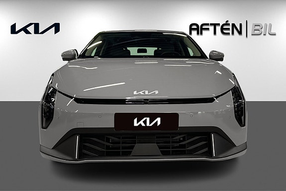 Kia EV4 3 of 23