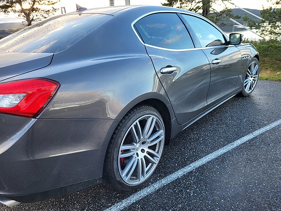 Maserati Ghibli 5 of 5