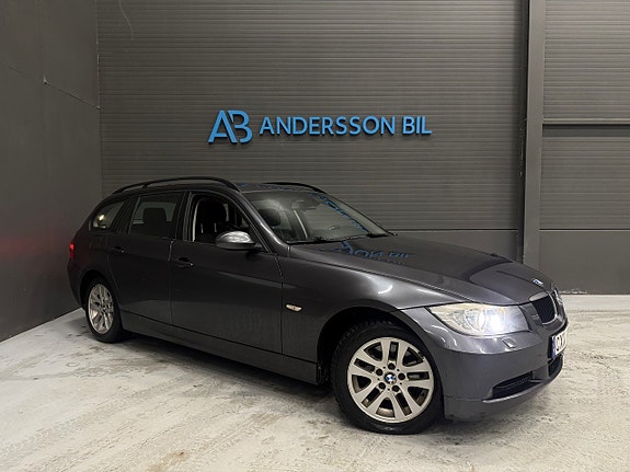 BMW 318 2 of 5