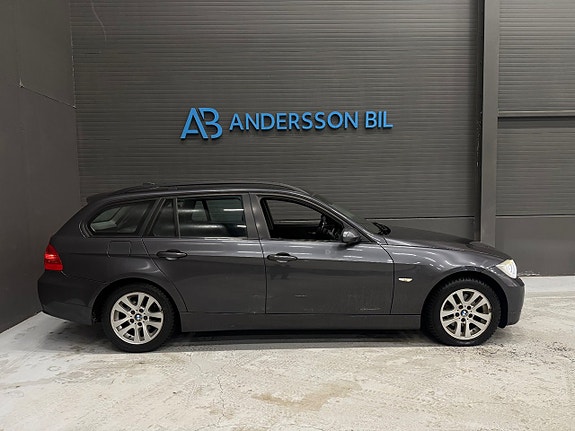 BMW 318 4 of 5
