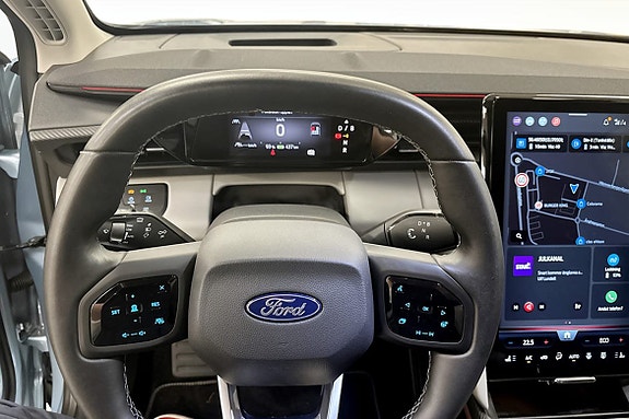 Ford Explorer 7 of 9