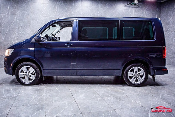Volkswagen Multivan 4 of 5