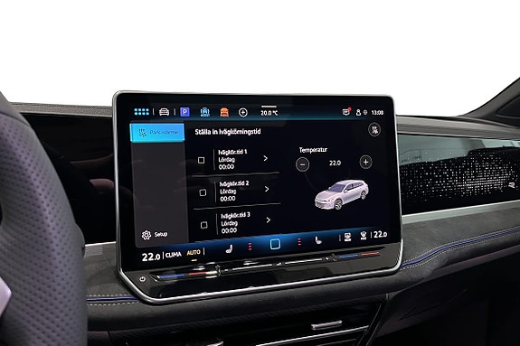 Volkswagen Passat 18 of 29
