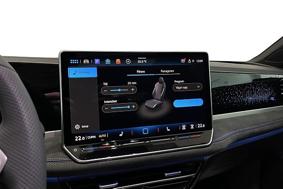 Volkswagen Passat 21 of 29