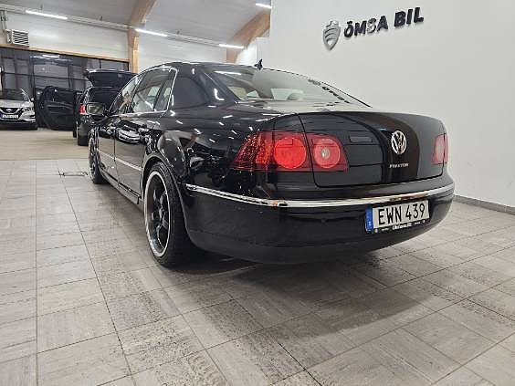 Volkswagen Phaeton 6 of 8
