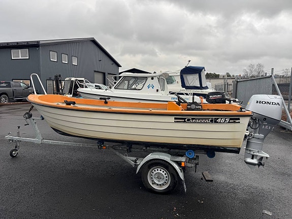 Crescent 465 Honda 30 -2008